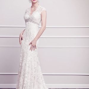 Kenneth Winston, & custom made VEIL, Size 6